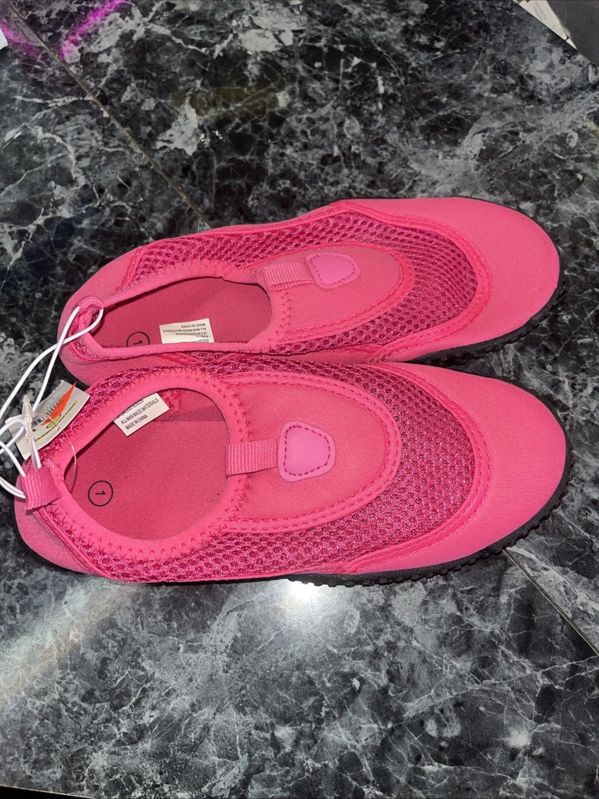 NWT Bobbie Brooks Girl's Mesh Water Shoes - SIZE 1 Pink