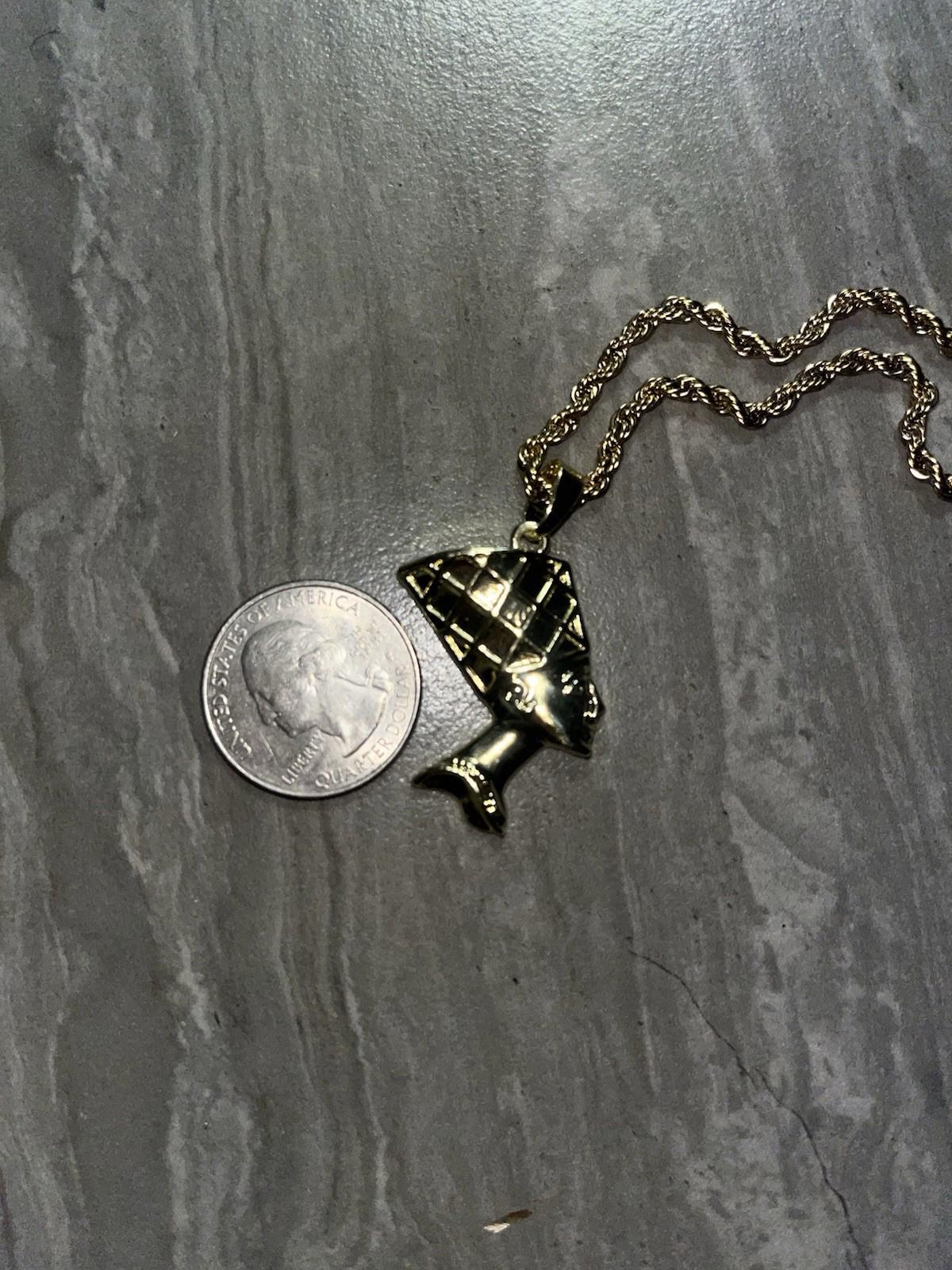 Egyptian Queen Nefertiti Necklace 14k Gold Platted Nefertiti