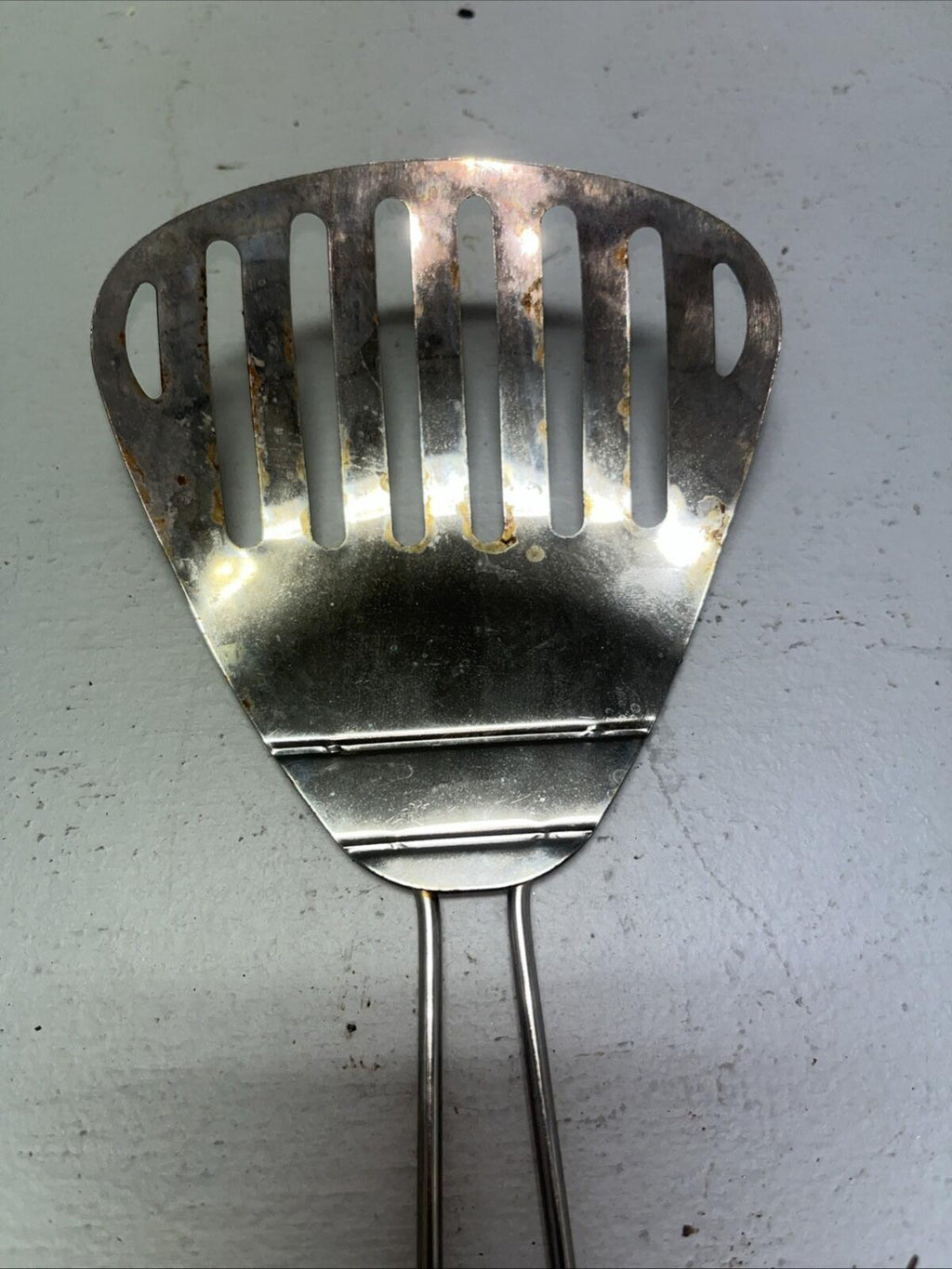 Hong Kong Slotted Scoop Spatula Strainer Wire Handle