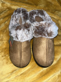 NWT Hometop Women’s Brown Faux Fur Clog Slippers Size 10