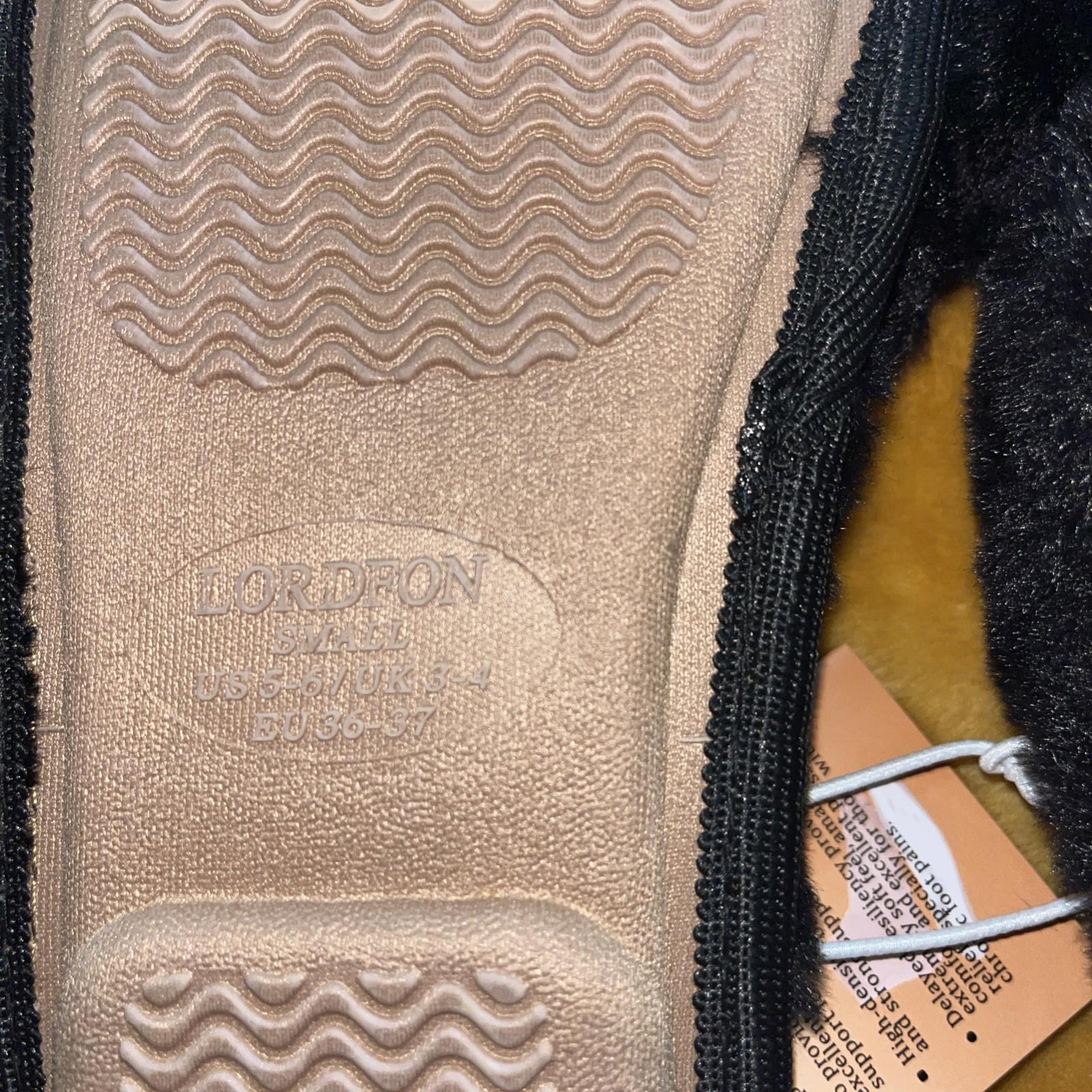 LORDFON Open Toe Cross Band Womens Fluffy Slip Ons Small 5/6