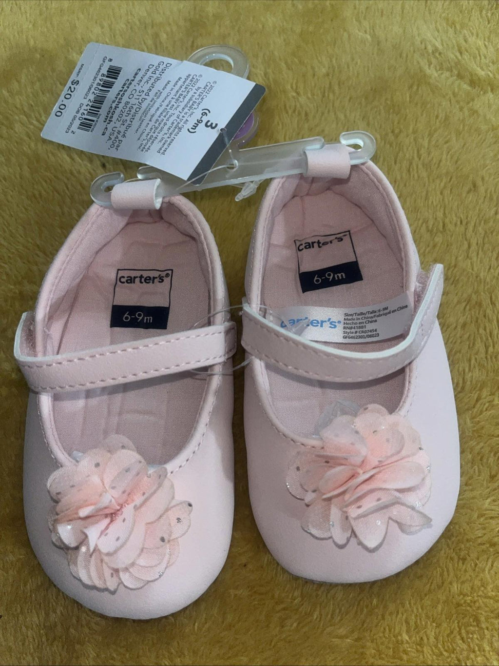 NWT Carters baby girl shoes pink with FLOWER and strap 6/9 m
