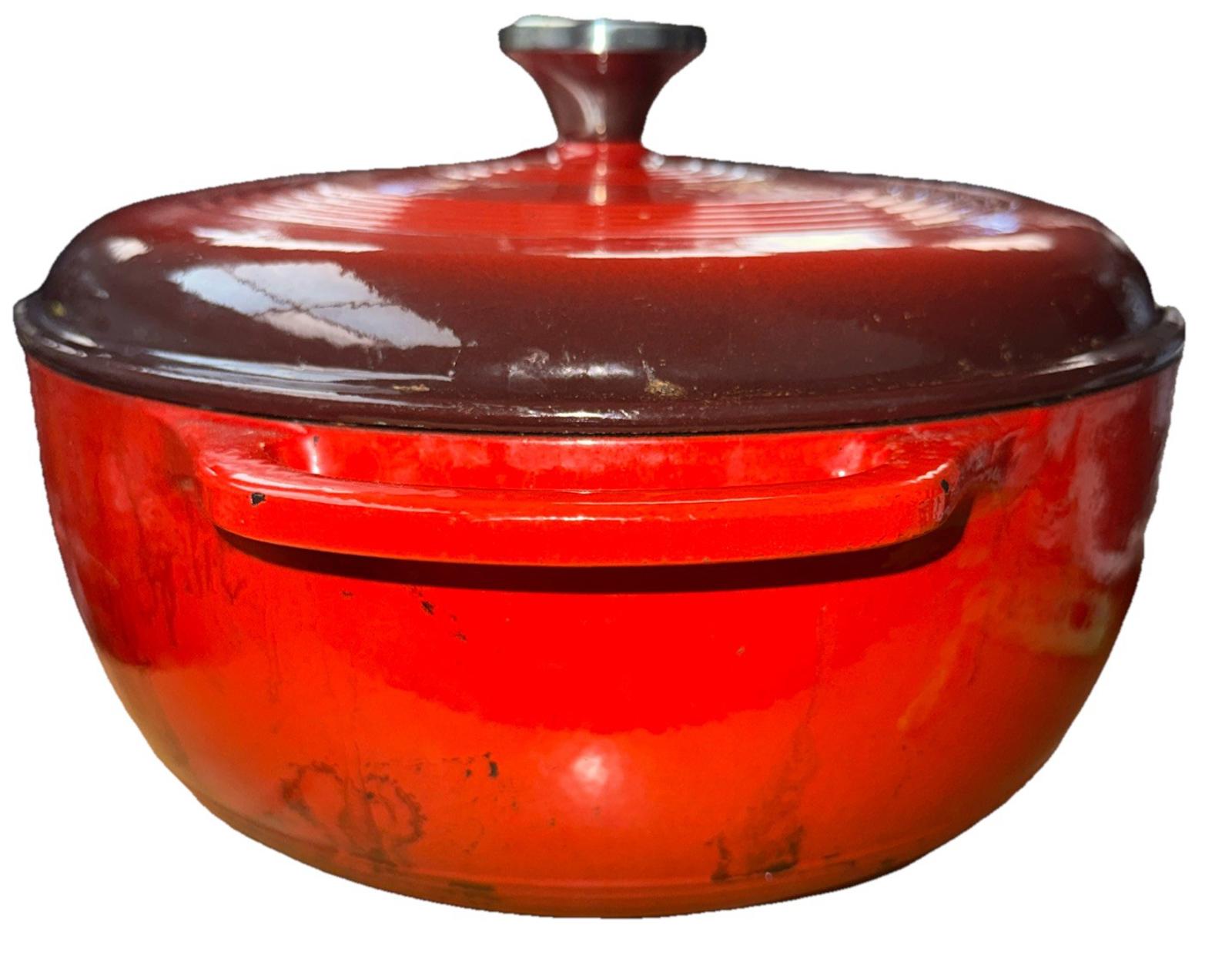 Lodge Cast Iron Porcelain Enameled 6 qt Dutch Oven Red