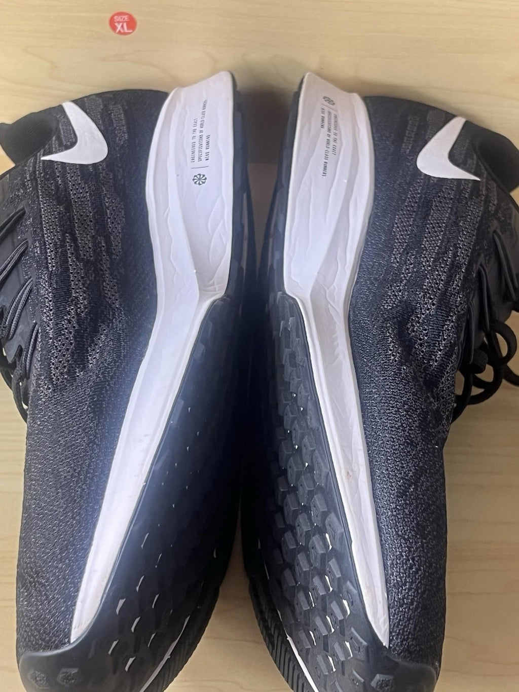 NIKE Men Air Zoom Pegasus 36 Size 11.5 Shoe Black BV1773-004