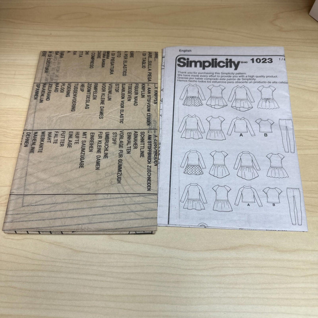 Childs Dress and Leggings Simplicity 1023 Sizes 3 to 8
