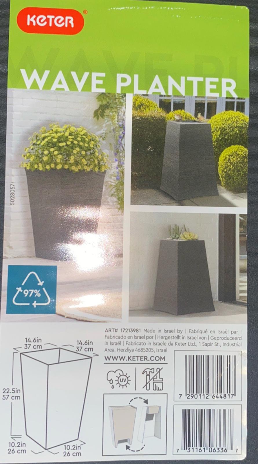 Keter Black Wave Planter 22 in. Tall  New