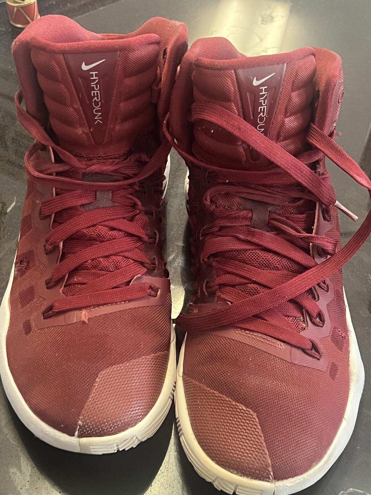 Size 6.5 - Nike Hyperdunk Basketball Mid Burgundy