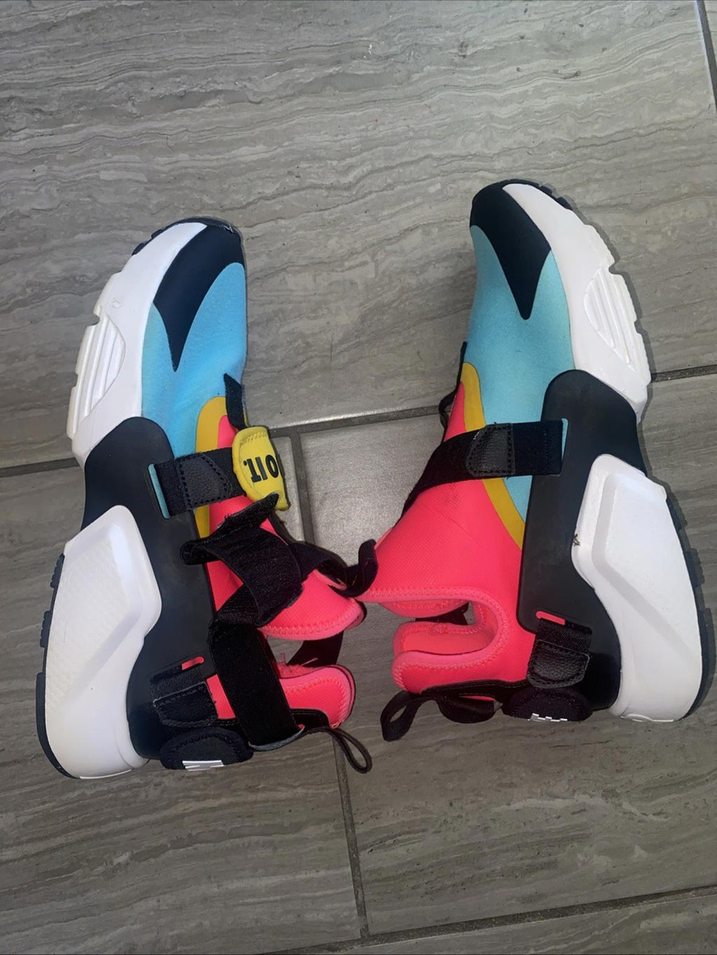 Nike Air Huarache City Women's AH6787-400 Size 11.5