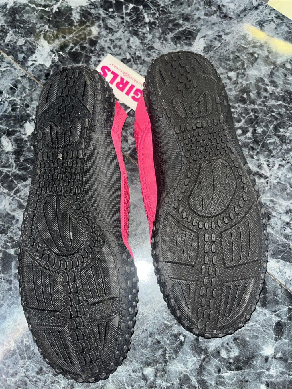 NWT Bobbie Brooks Girl's Mesh Water Shoes - SIZE 1 Pink