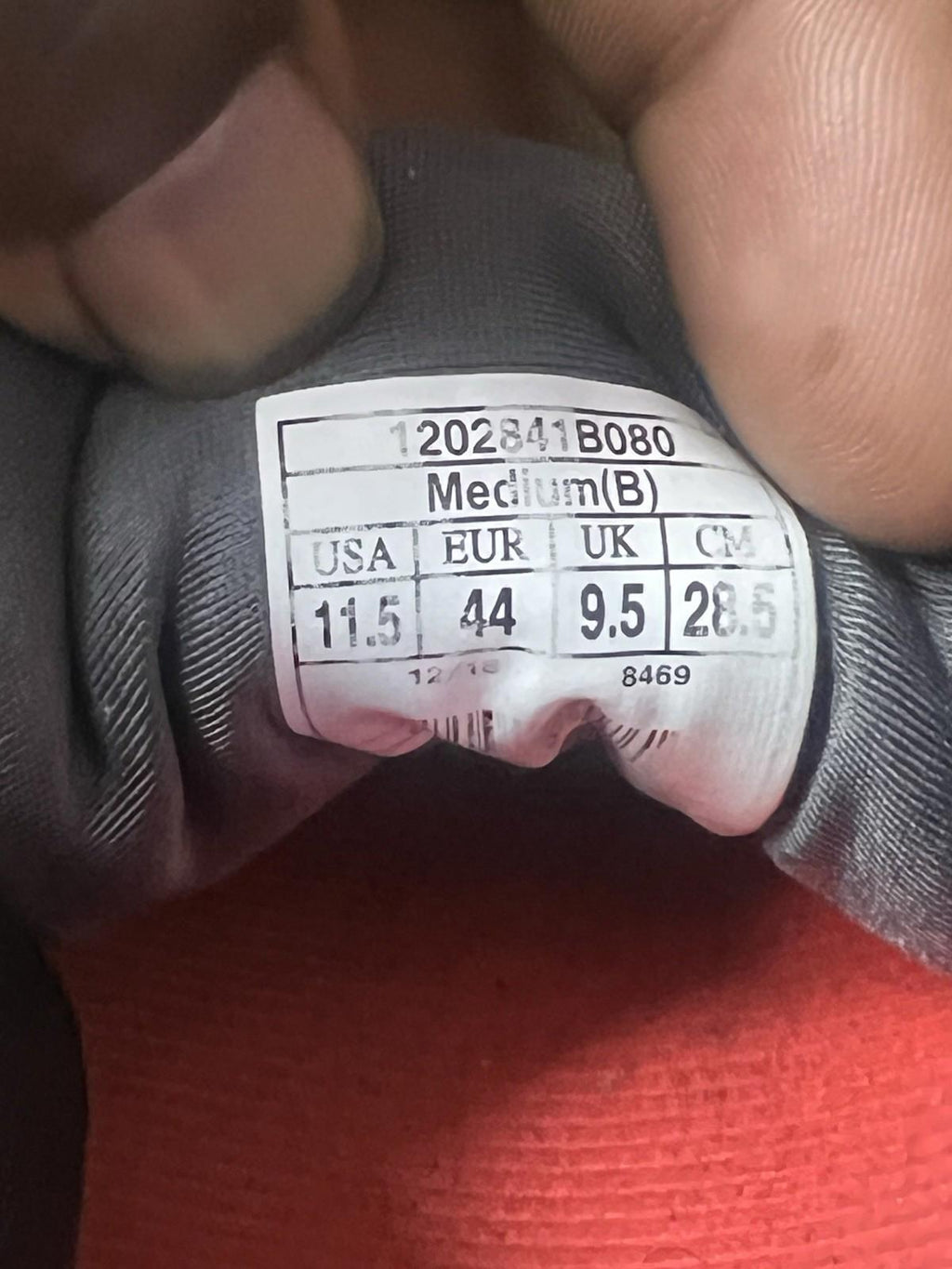 Brooks Adrenaline GTS 19 Black/Purple Running Shoes S 11.5