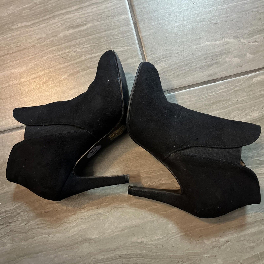 Ankle Boot Bella Marie Kendall 7.5 Suede Black Pumps Booties