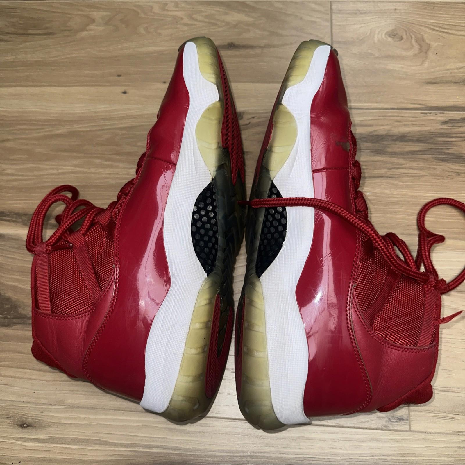 Air Jordan 11 Retro Win Like 96 Men's Size 12 (378037-623)