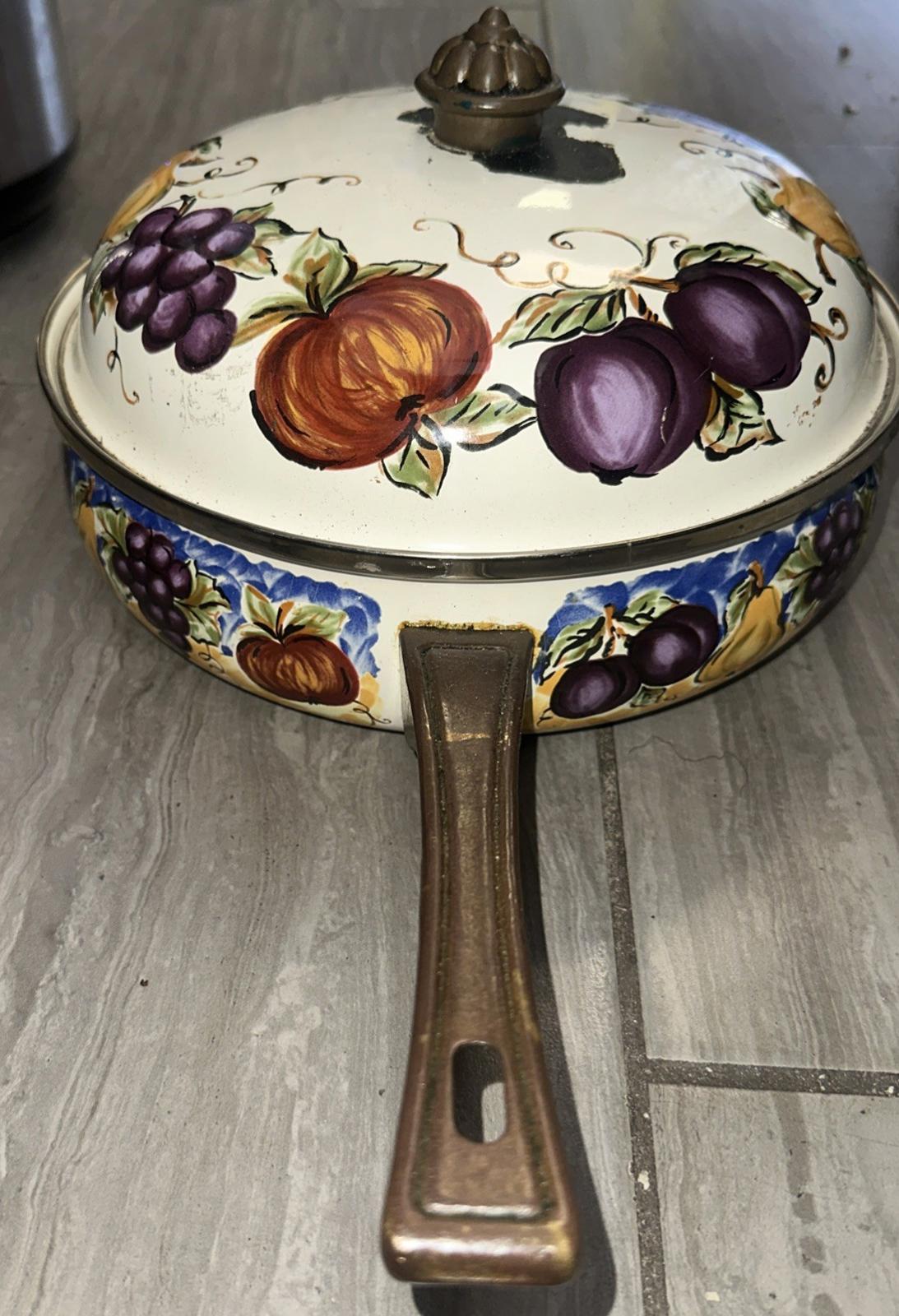Tabletops Unlimited Vitroceramic Skillet Pan Lid 10” 3.5 Qt