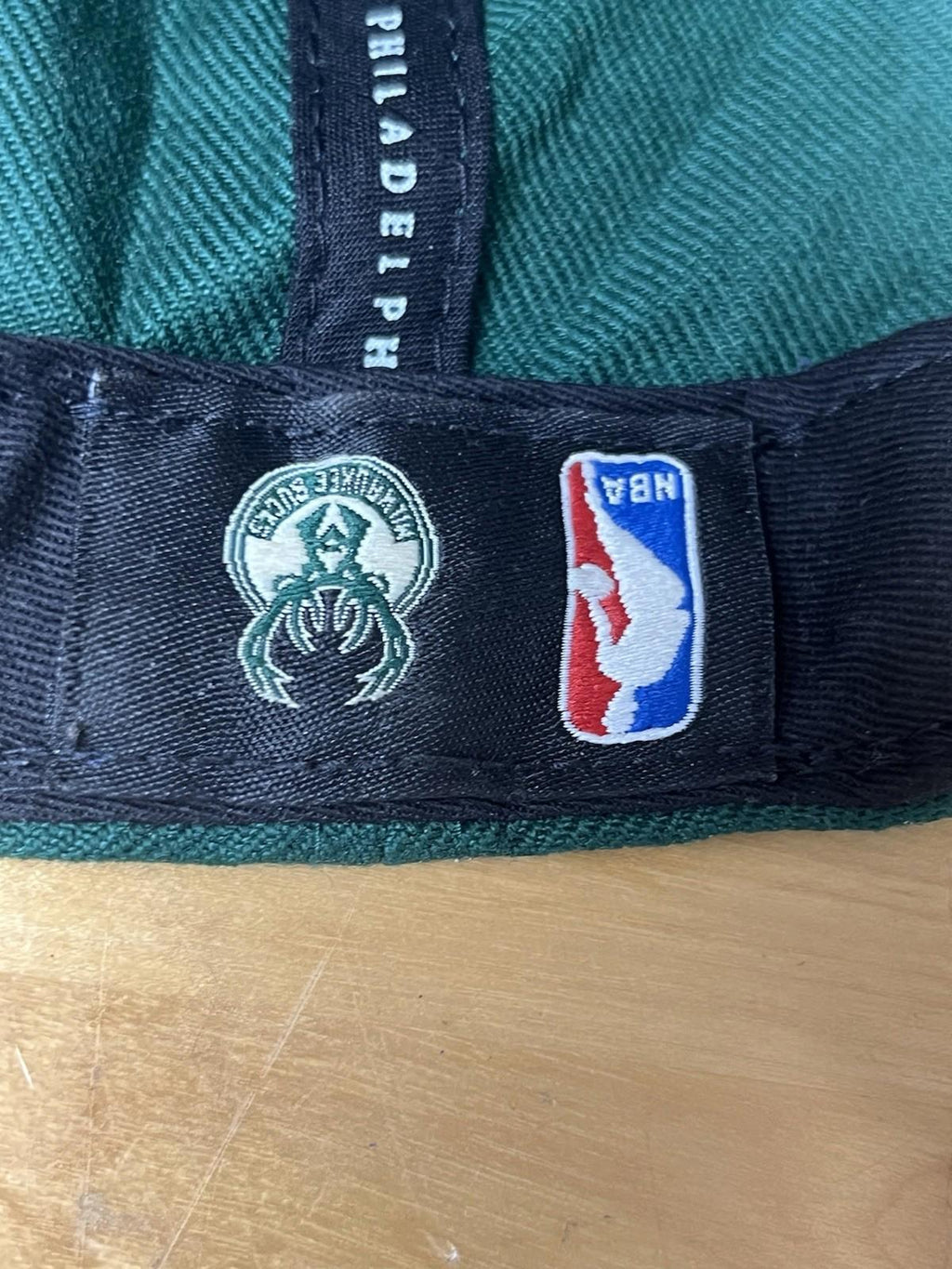 Milwaukee Bucks Mitchell & Ness Black NBA Snapback Baseball
