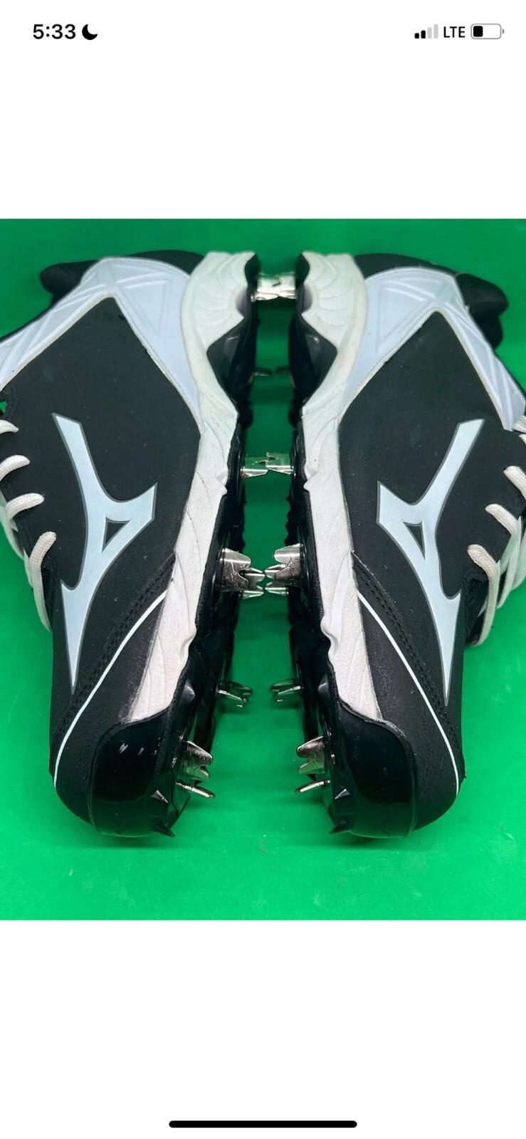 Mizuno Men's 9-Spike Ambition Low Metal Baseball Shoes S 13