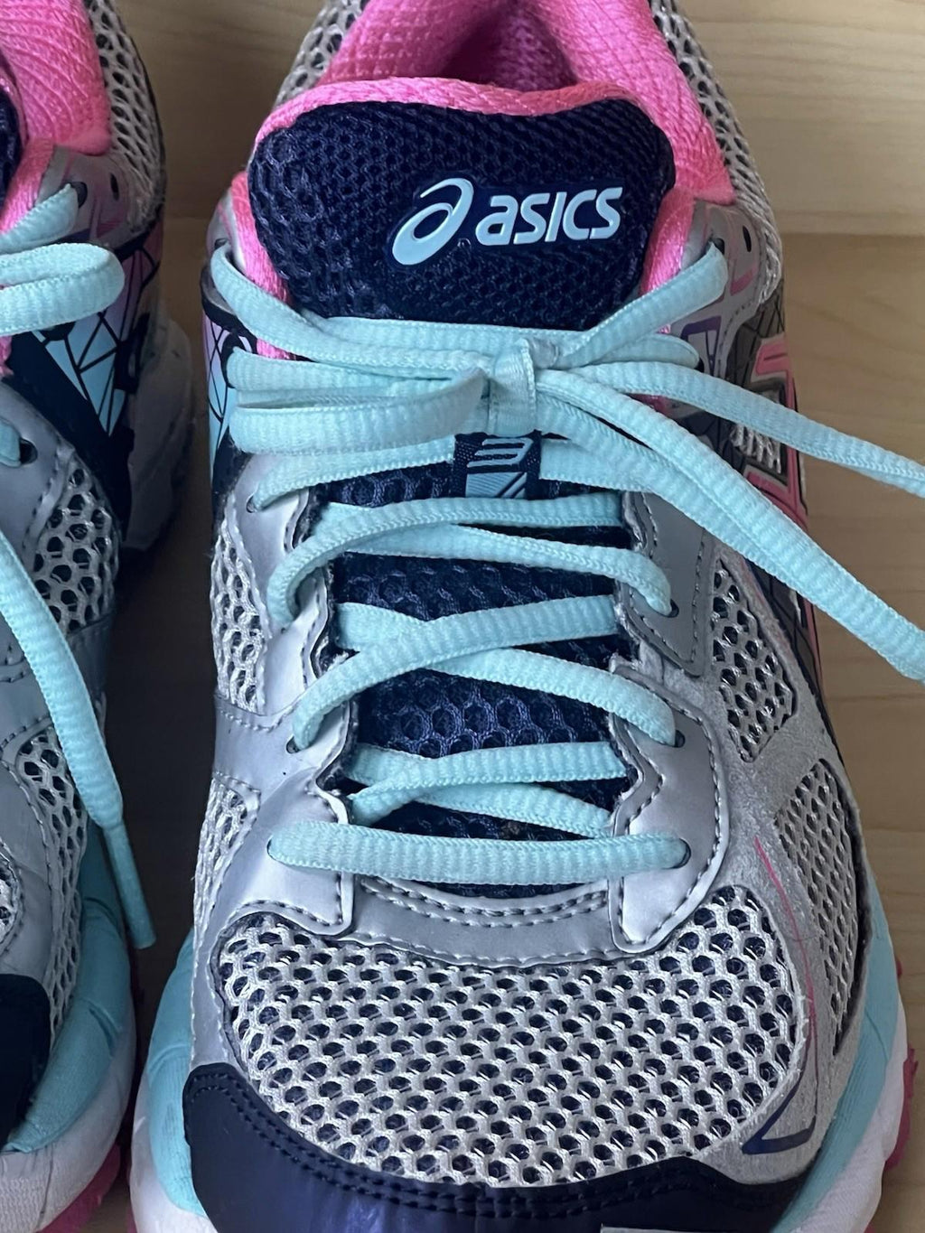 Asics GT-2000 3 Running Shoes Size 8 Narrow Gray Sneakers