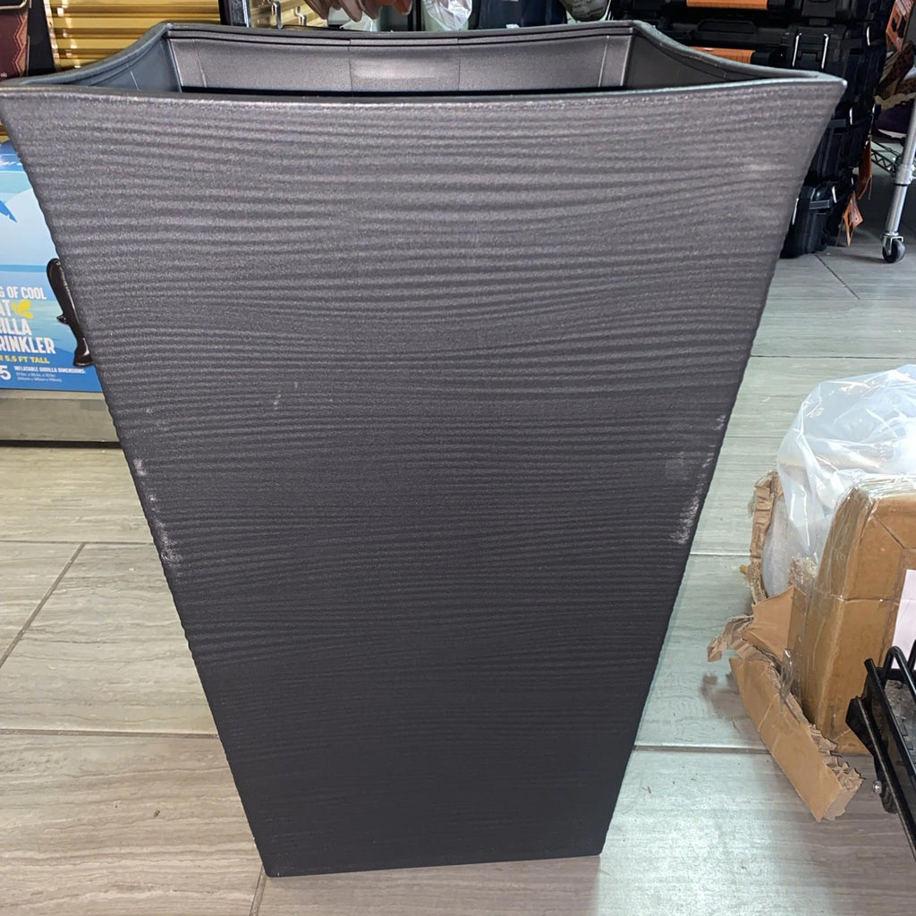 Keter Black Wave Planter 22 in. Tall  New
