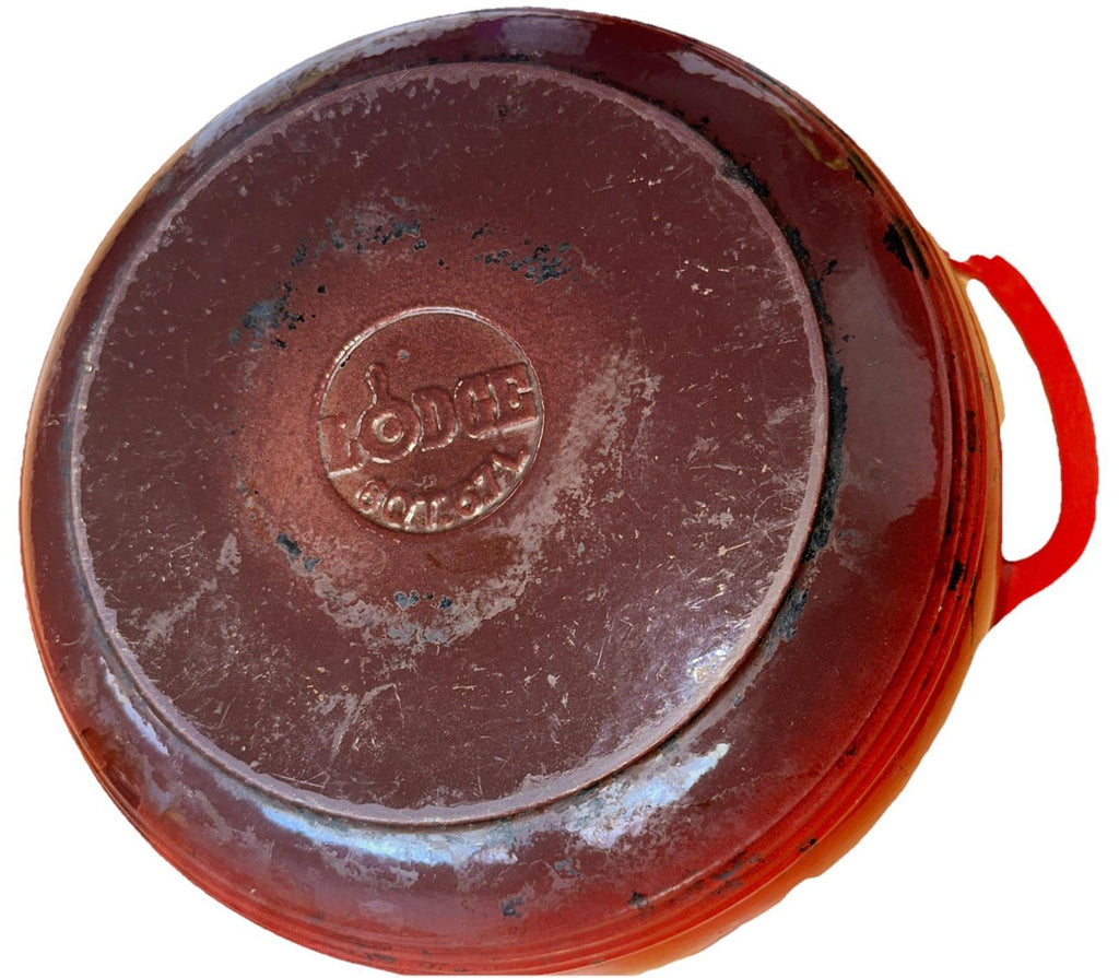 Lodge Cast Iron Porcelain Enameled 6 qt Dutch Oven Red