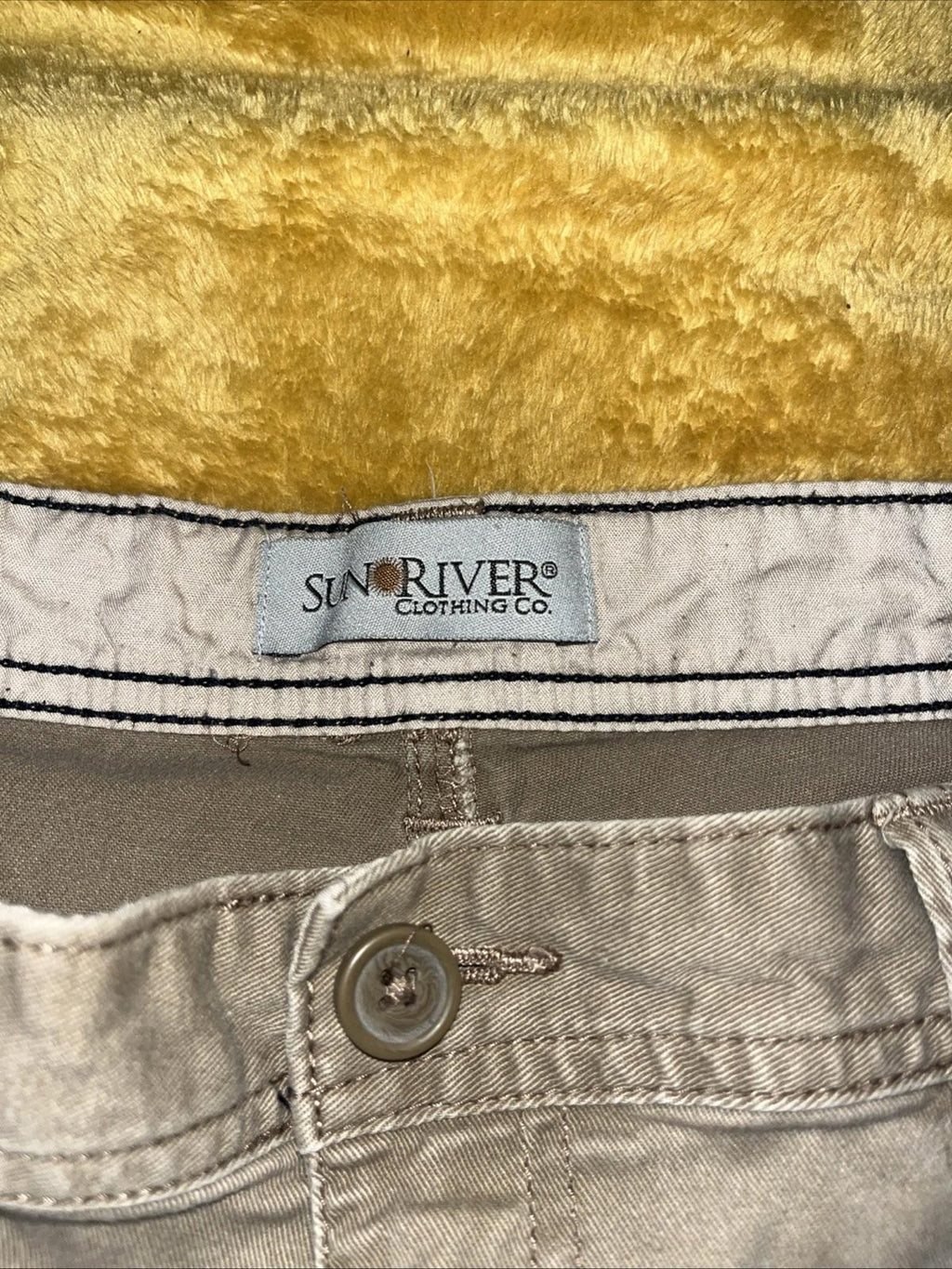 Sun River Clothing Co Brown Khaki Cargo Shorts Size 42