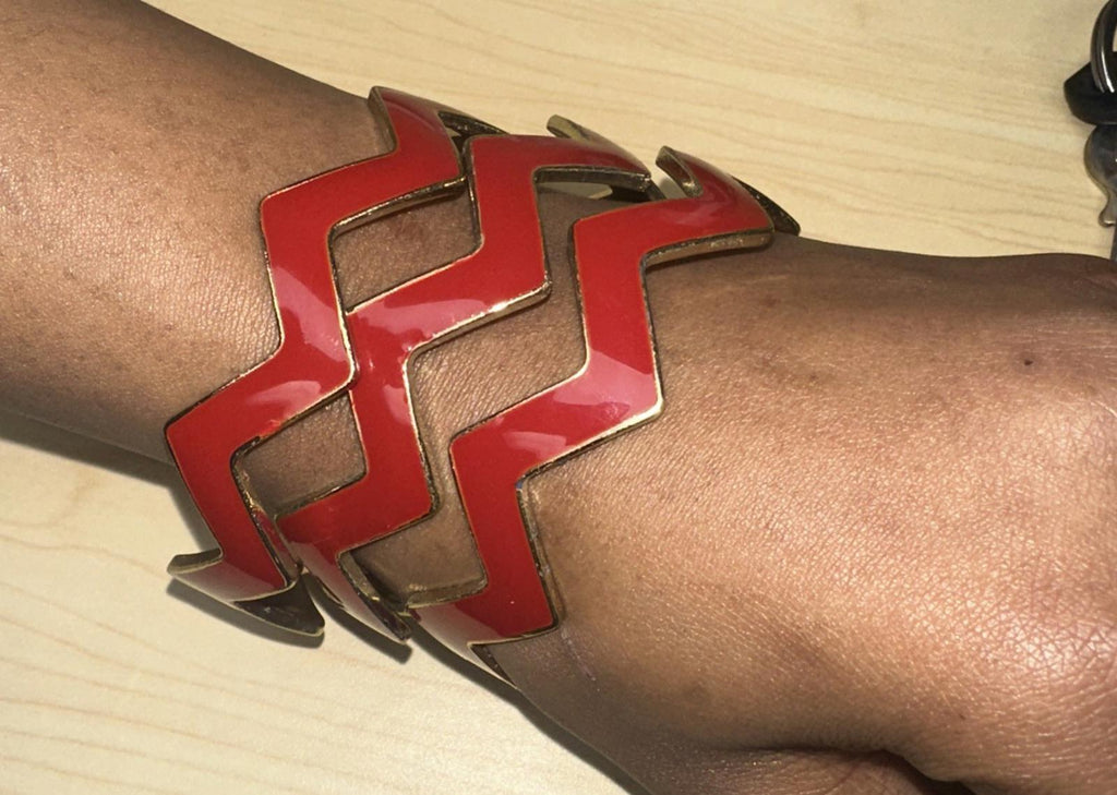 Nena Fashion Jewelry Zig Zag Bracelet Bangle New