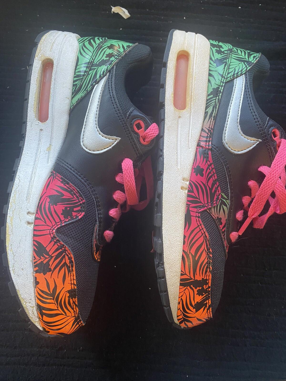 Kids Nike Air Max 90 s 6.5y 705479-001 Black Pink Orange