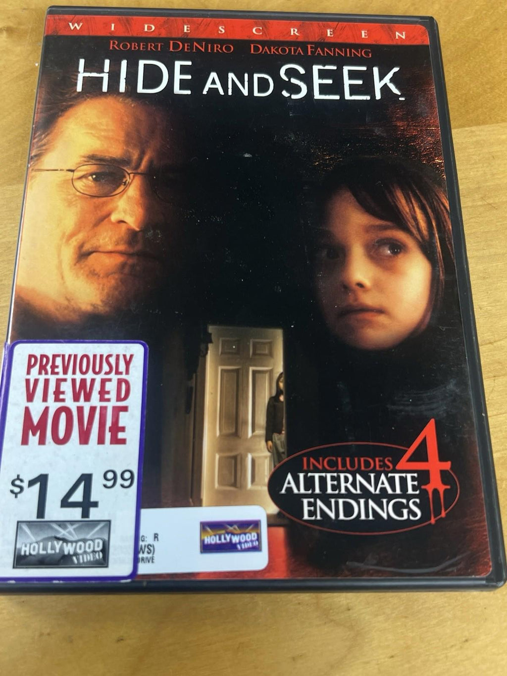 Hide and Seek - DVD - GOOD
