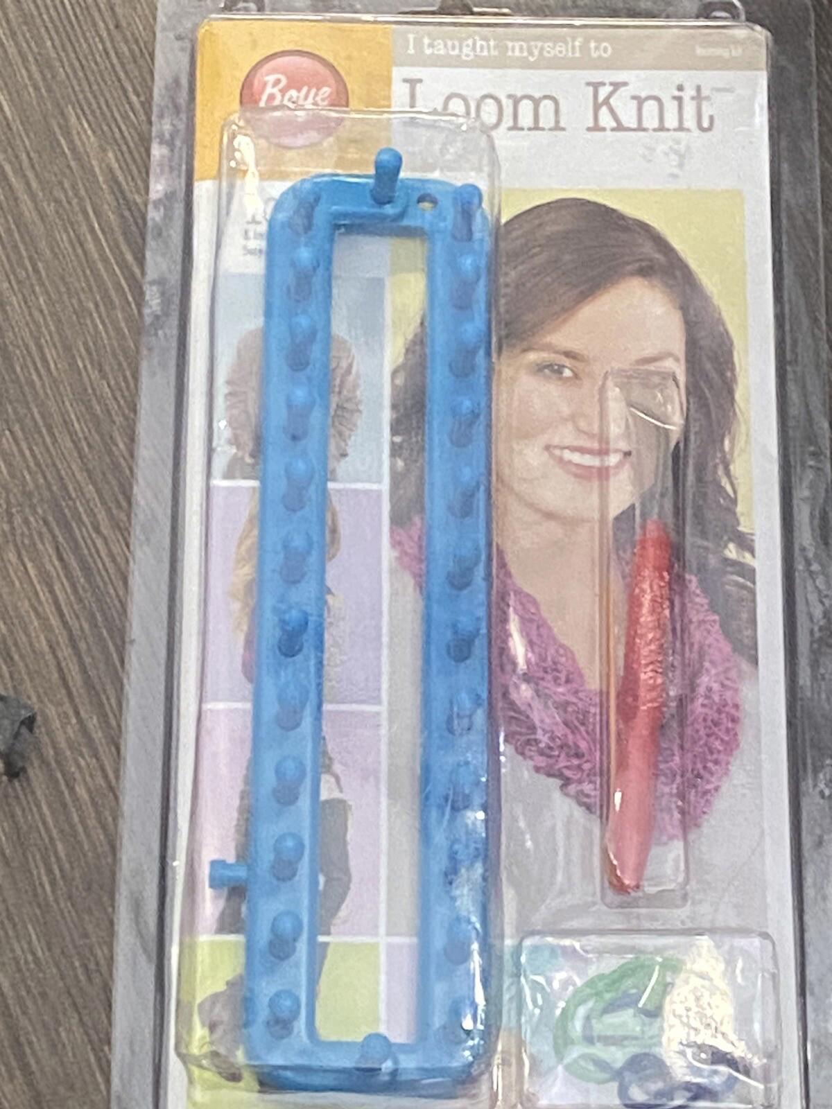 BOYE "I TAUGHT MYSELF TO LOOM KNIT" KIT. TOOLS & INSTRUCTS