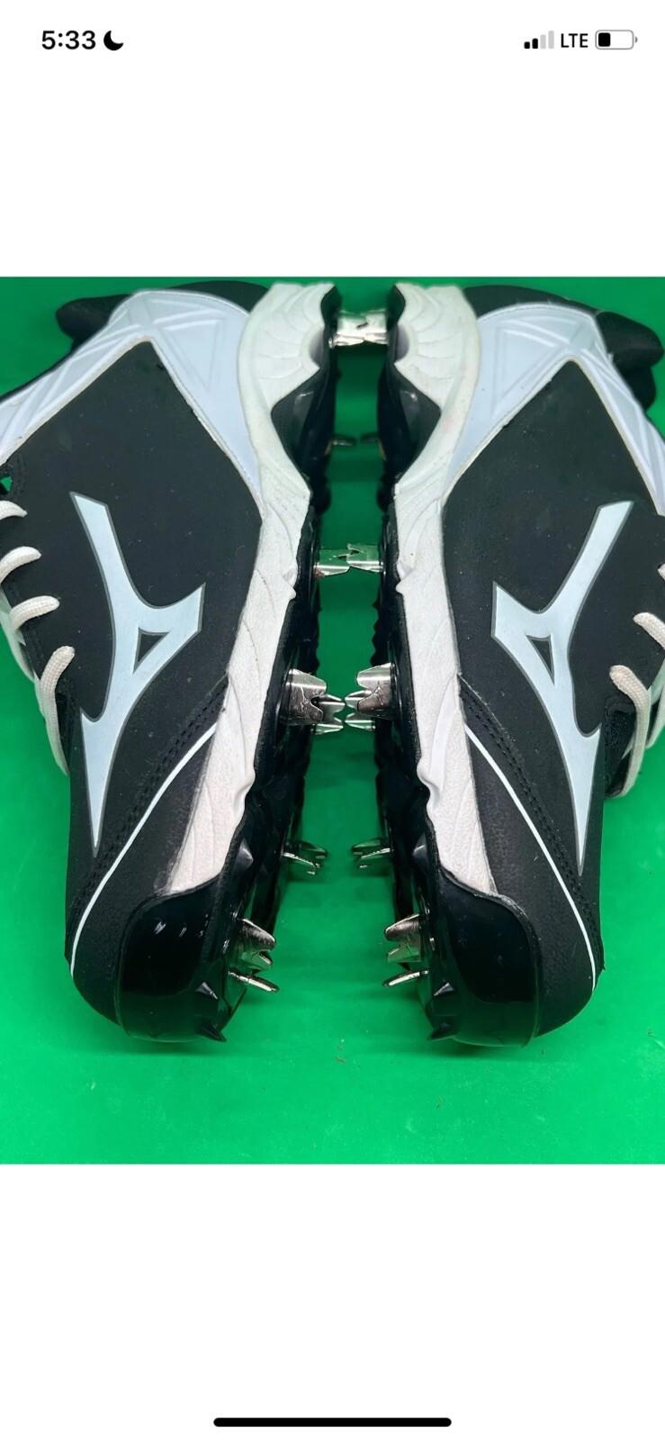 Mizuno Men's 9-Spike Ambition Low Metal Baseball Shoes S 13