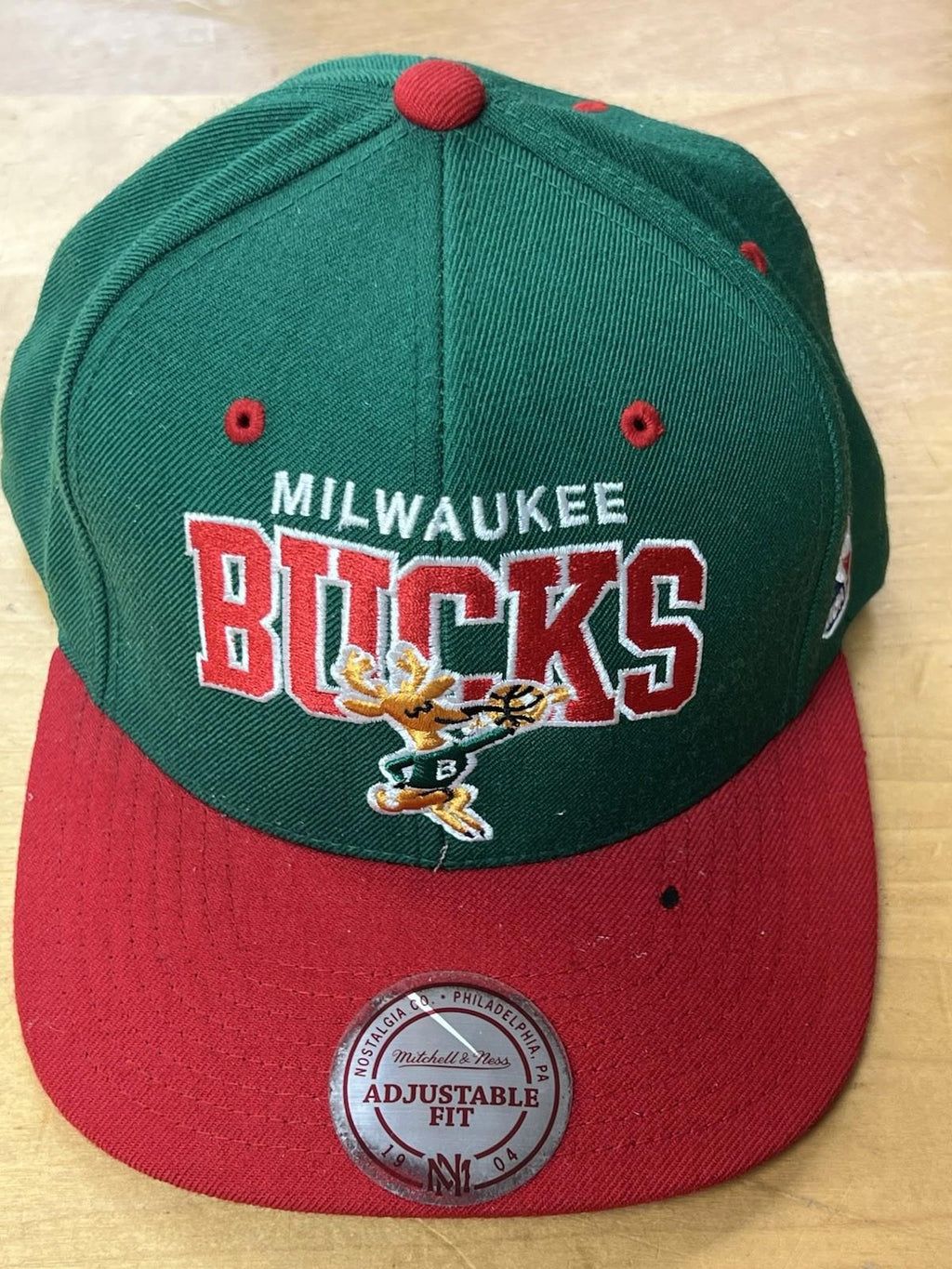 Mitchell & Ness Milwaukee Bucks Snapback Hat Red Green NBA Throwback Cap Mens