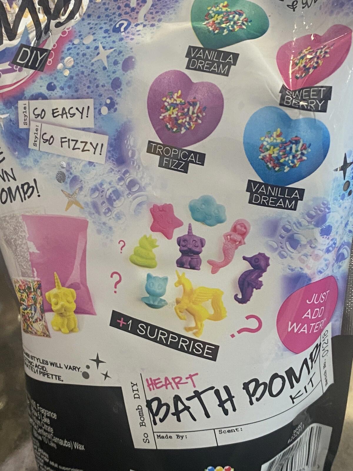 So Bomb DIY Kit Heart Bath Bomb Kit With Surprise Ages 6+New
