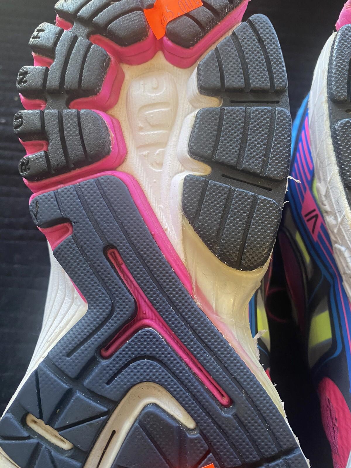 Brooks Womens Ravenna 6 1201821B657 Pink Running Shoes 8.5