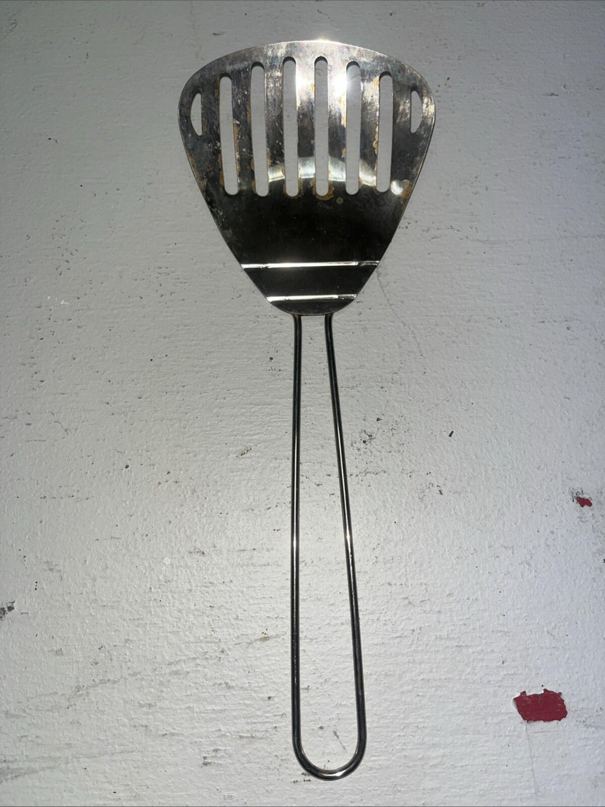 Hong Kong Slotted Scoop Spatula Strainer Wire Handle