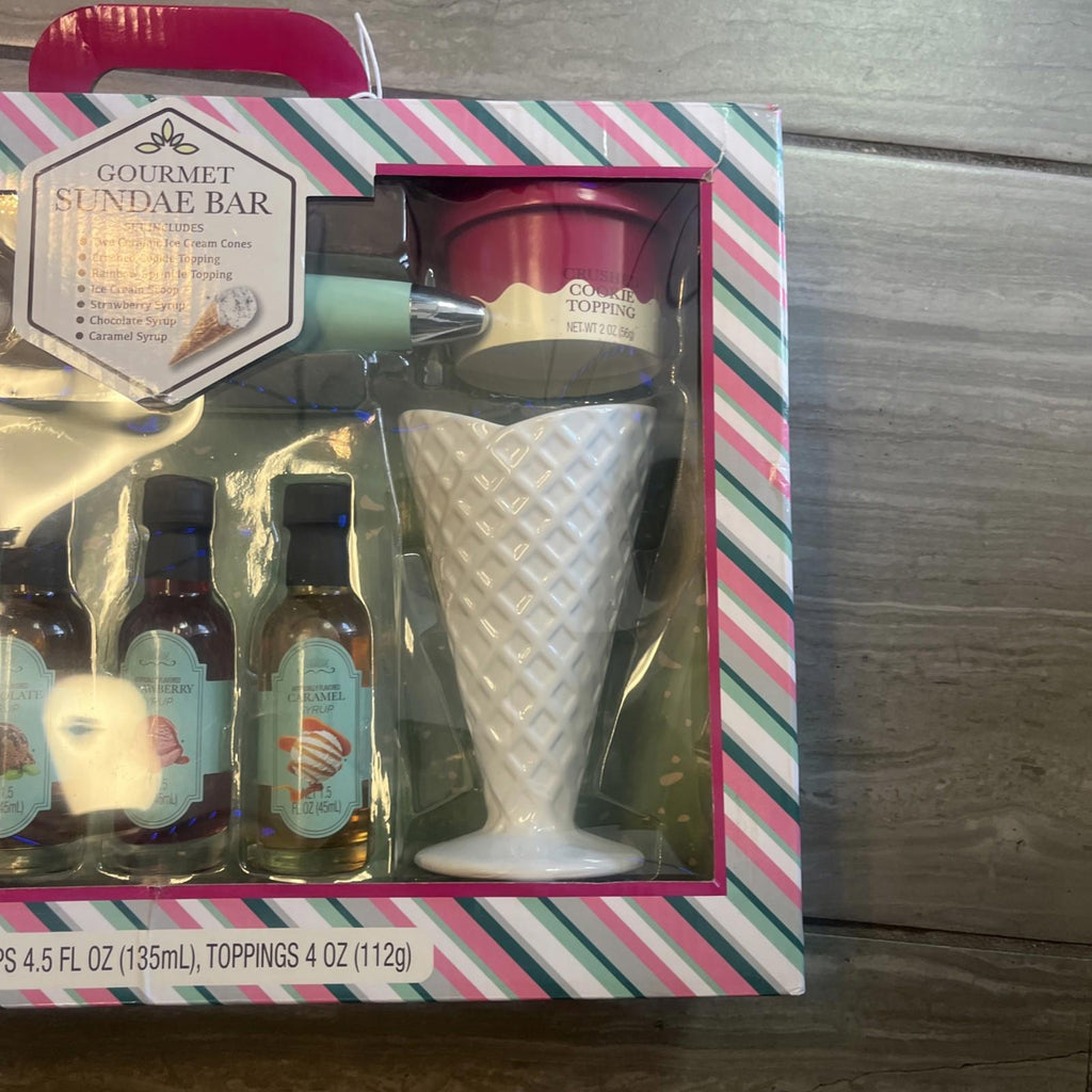 Modern Gourmet Foods Gourmet Sundae Bar Gift Set 2023 New