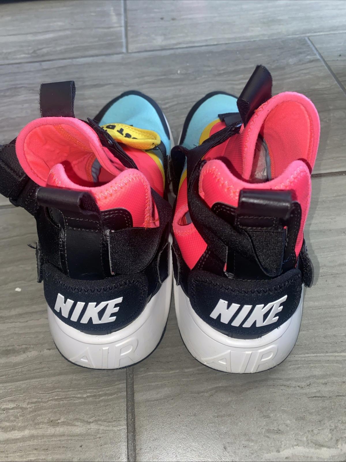 Nike Air Huarache City Women's AH6787-400 Size 11.5