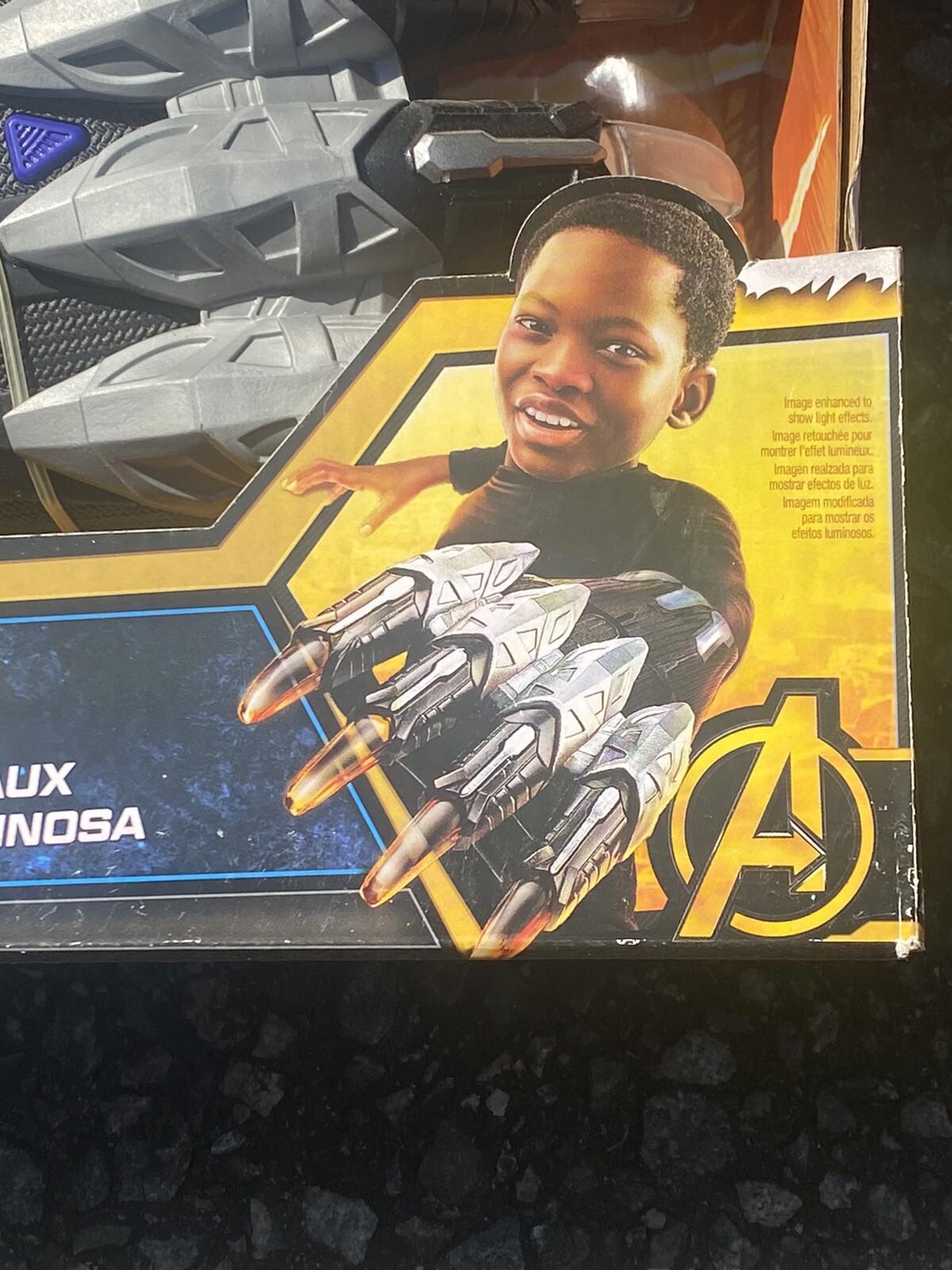 Marvel Black Panther Vibranium Power FX Claw Slashing Sounds