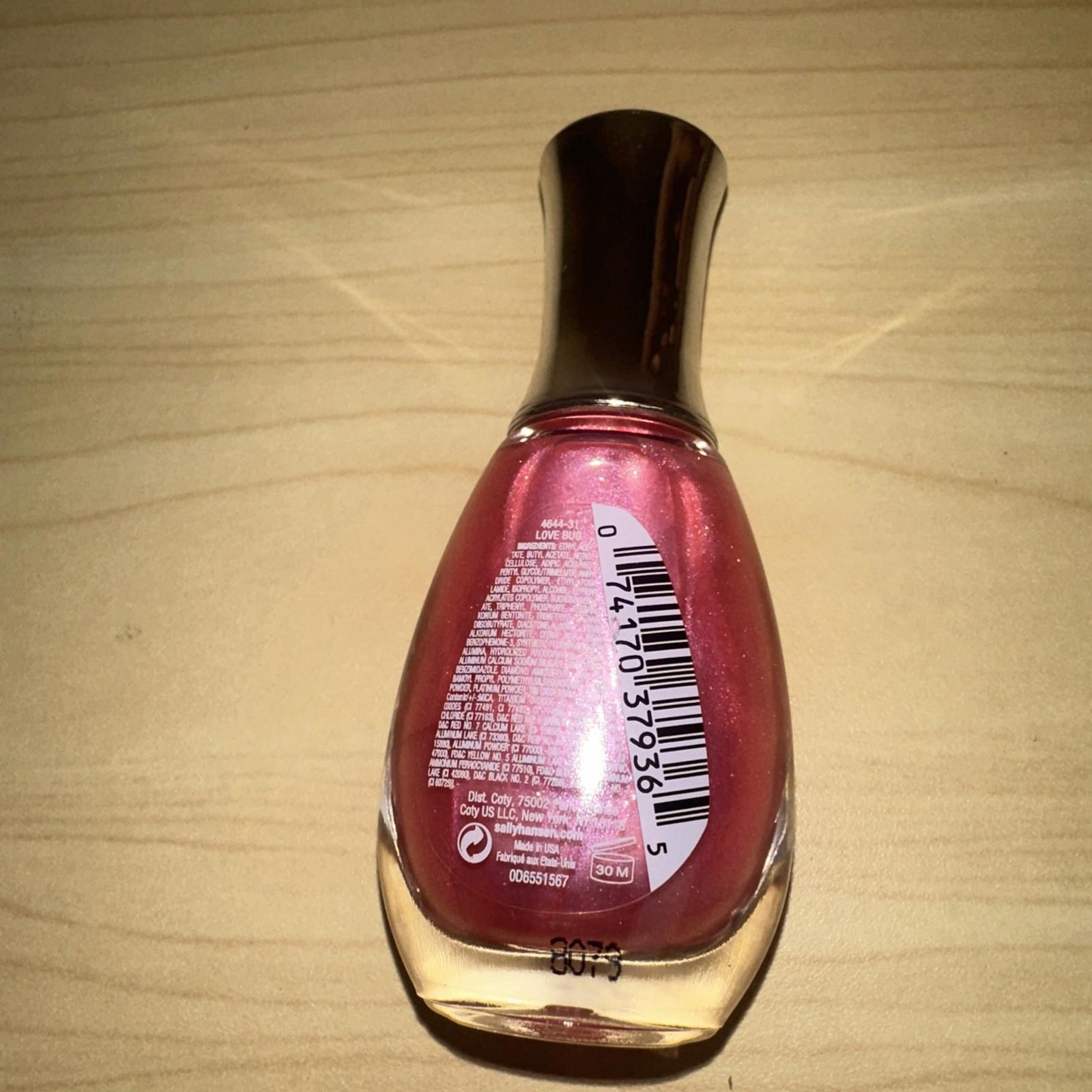 sally hansen diamond strength 280 Love Bug Nail Polish