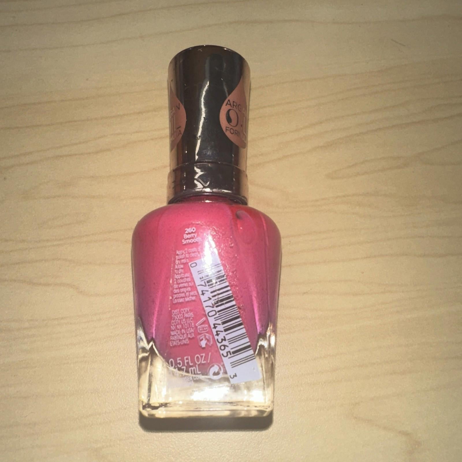 Sally Hansen Color Therapy Nail Polish 260 Berry Smooth