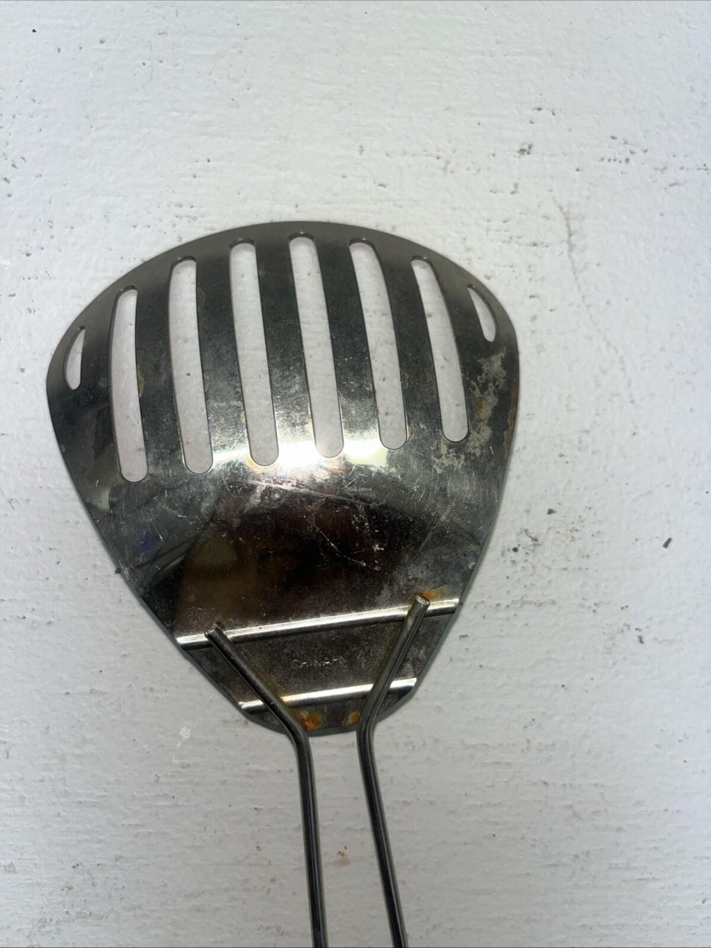 Hong Kong Slotted Scoop Spatula Strainer Wire Handle