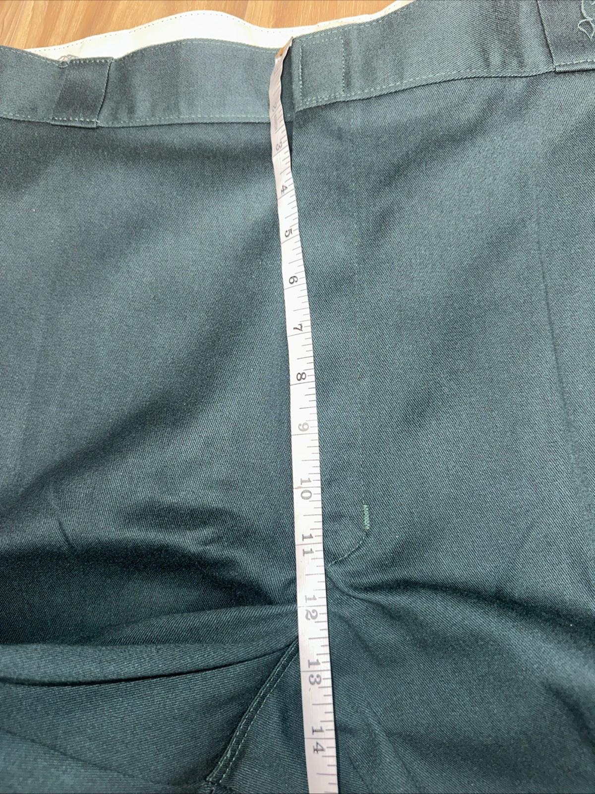 Dickies Y2K Pocket Work Shorts 44 Loose Fit Kelly Green