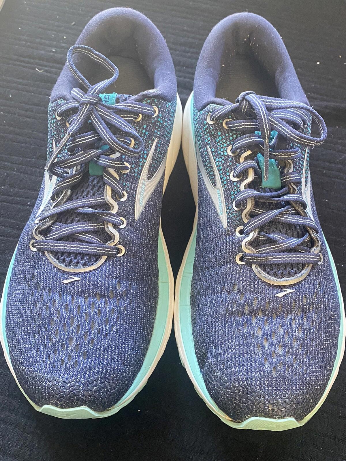Brooks Ghost 11 Womens Size 10B Shoe Running Blue No Insoles
