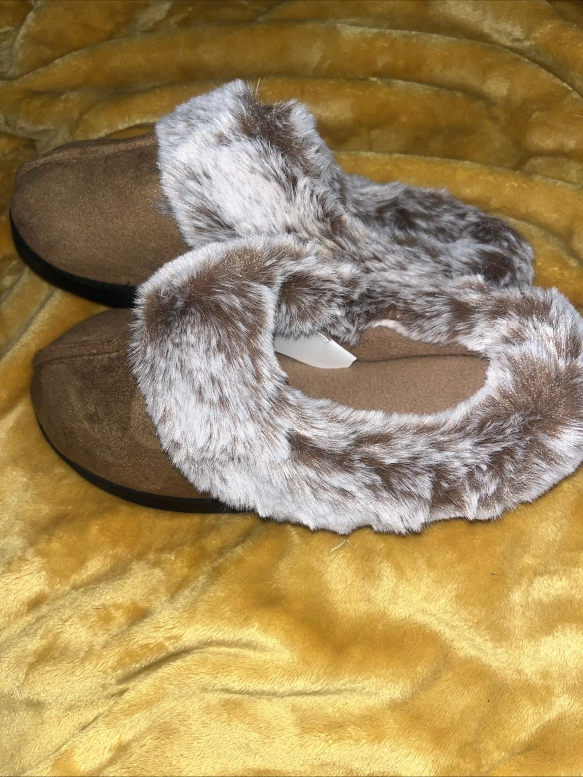 NWT Hometop Women’s Brown Faux Fur Clog Slippers Size 10