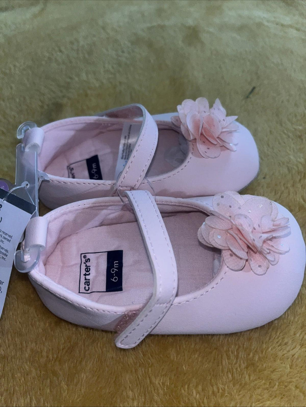 NWT Carters baby girl shoes pink with FLOWER and strap 6/9 m