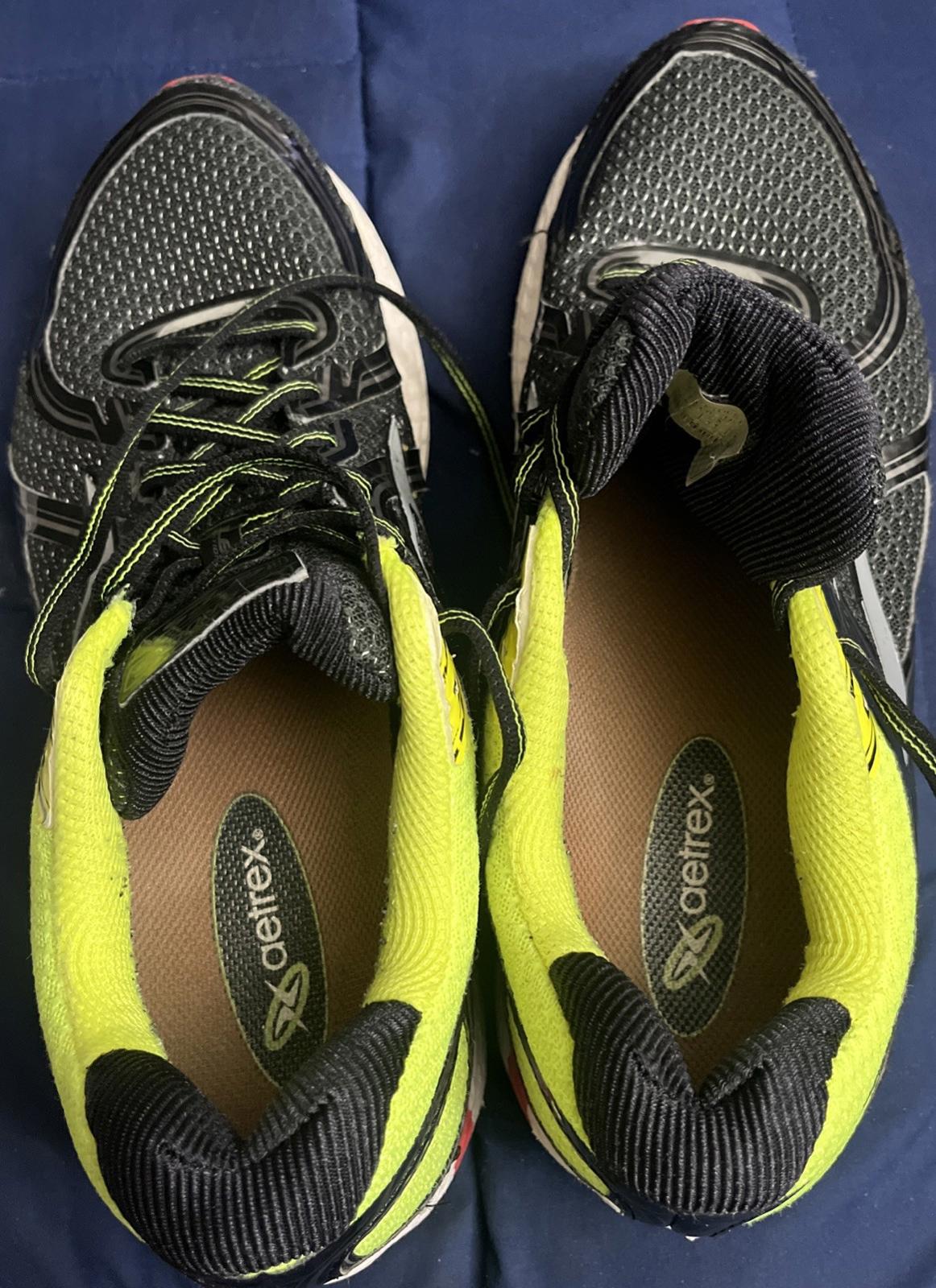 Brooks Adrenaline GTS 16 Men's Size 12 Running Shoes Black
