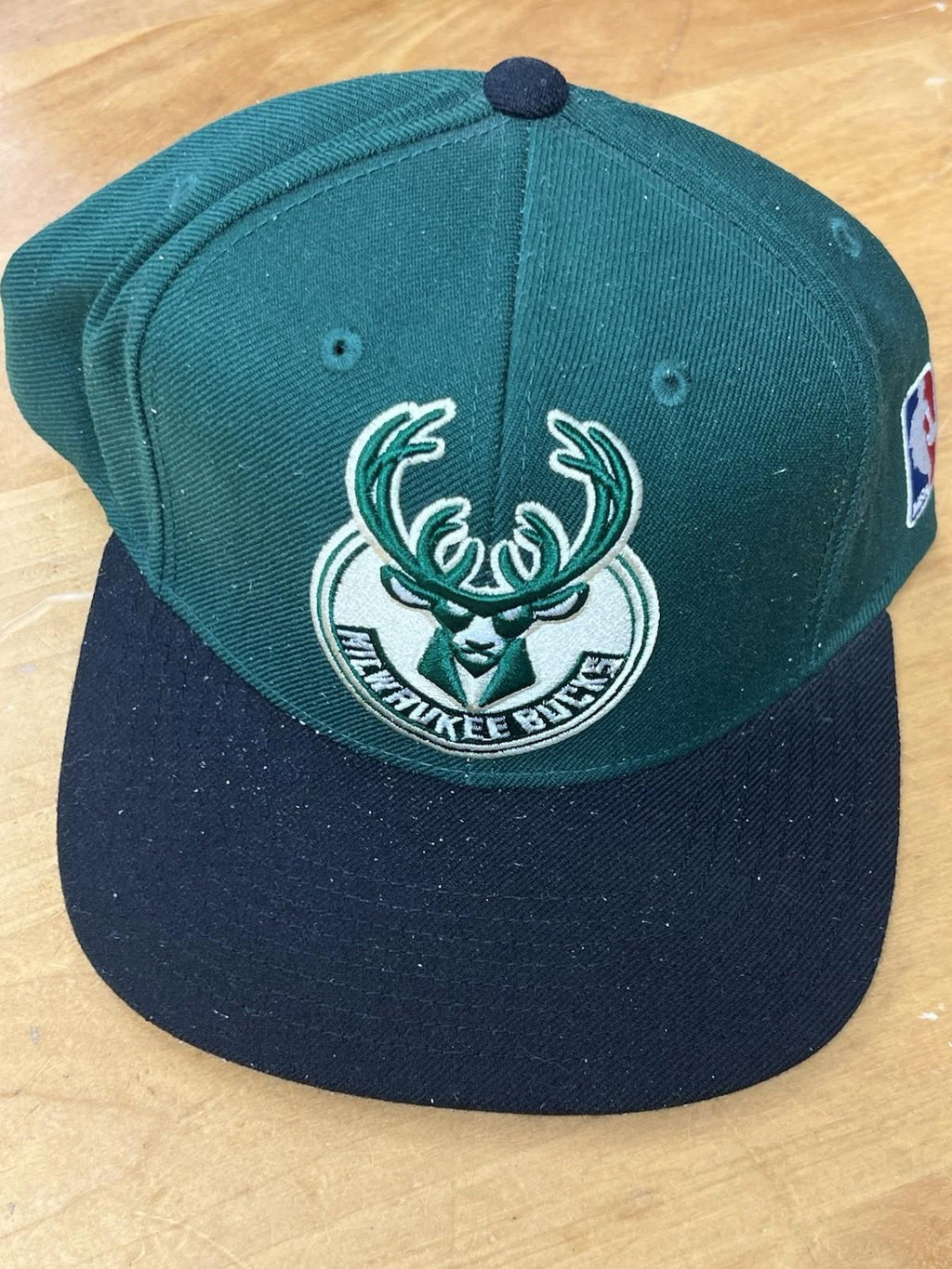 Milwaukee Bucks Mitchell & Ness Black NBA Snapback Baseball
