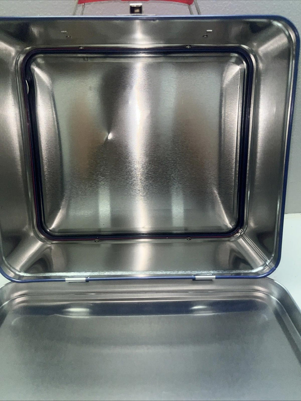 Washington Capitals Tin Lunchbox featuring Alex Ovechkin
