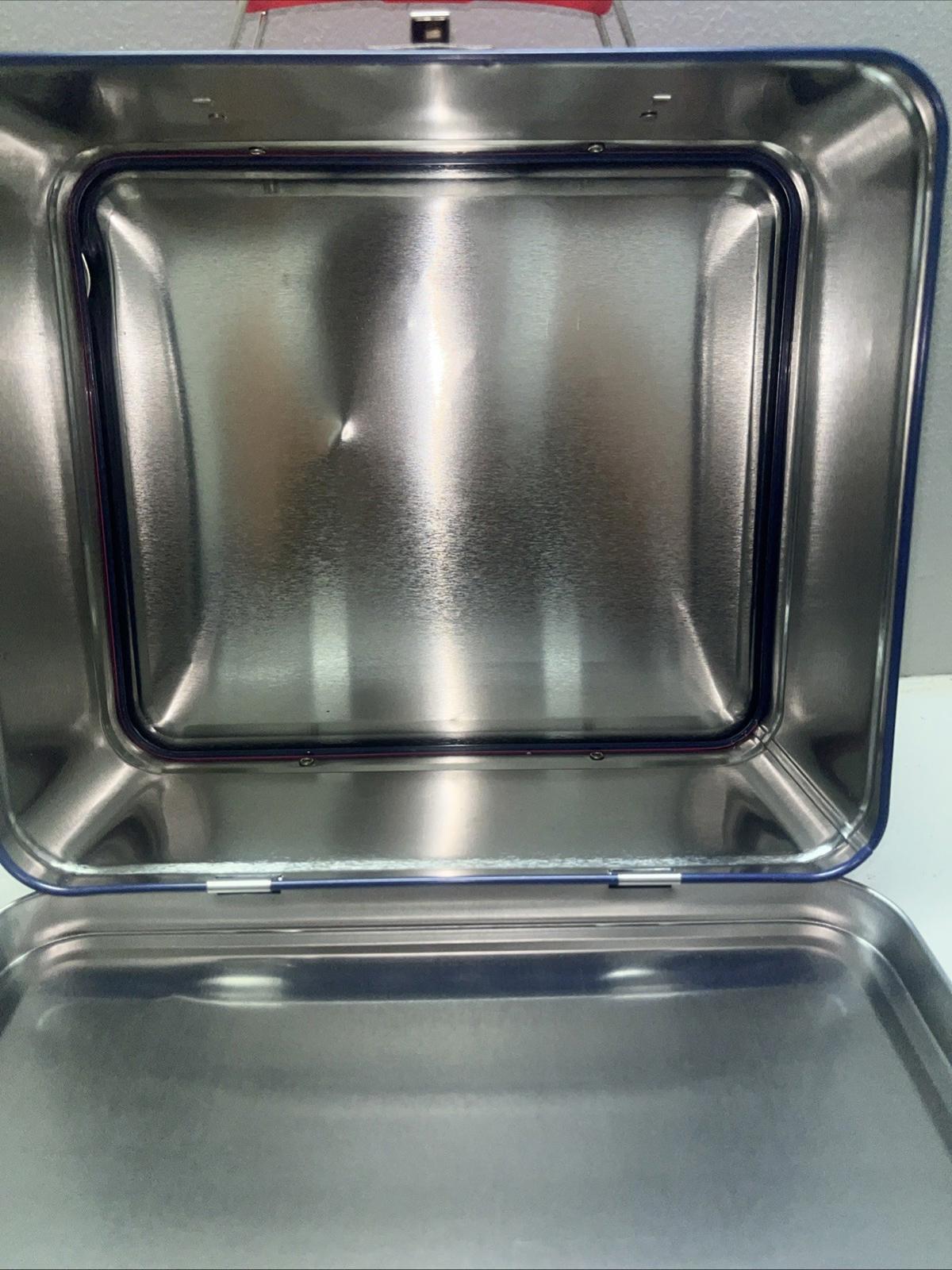Washington Capitals Tin Lunchbox featuring Alex Ovechkin
