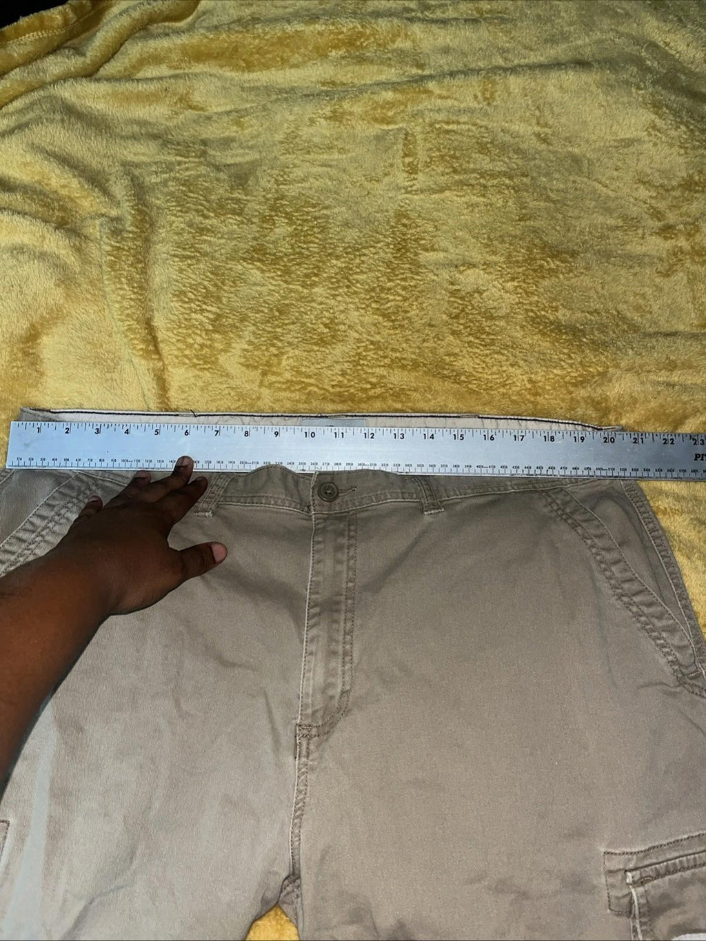 Sun River Clothing Co Brown Khaki Cargo Shorts Size 42
