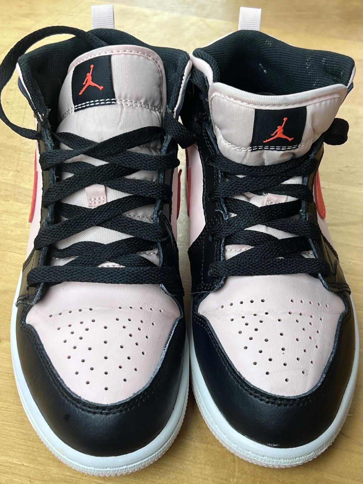 Nike Air Jordan 1 Mid  Sz 3Y 640734-604 Basketball Shoes