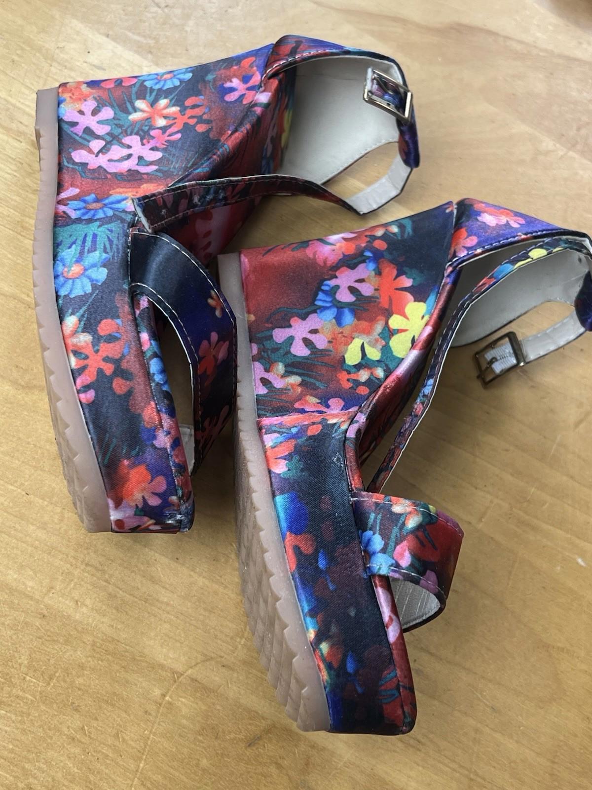 Women's Floral Pattern Wedge Open Toe Platform Ankle Strap