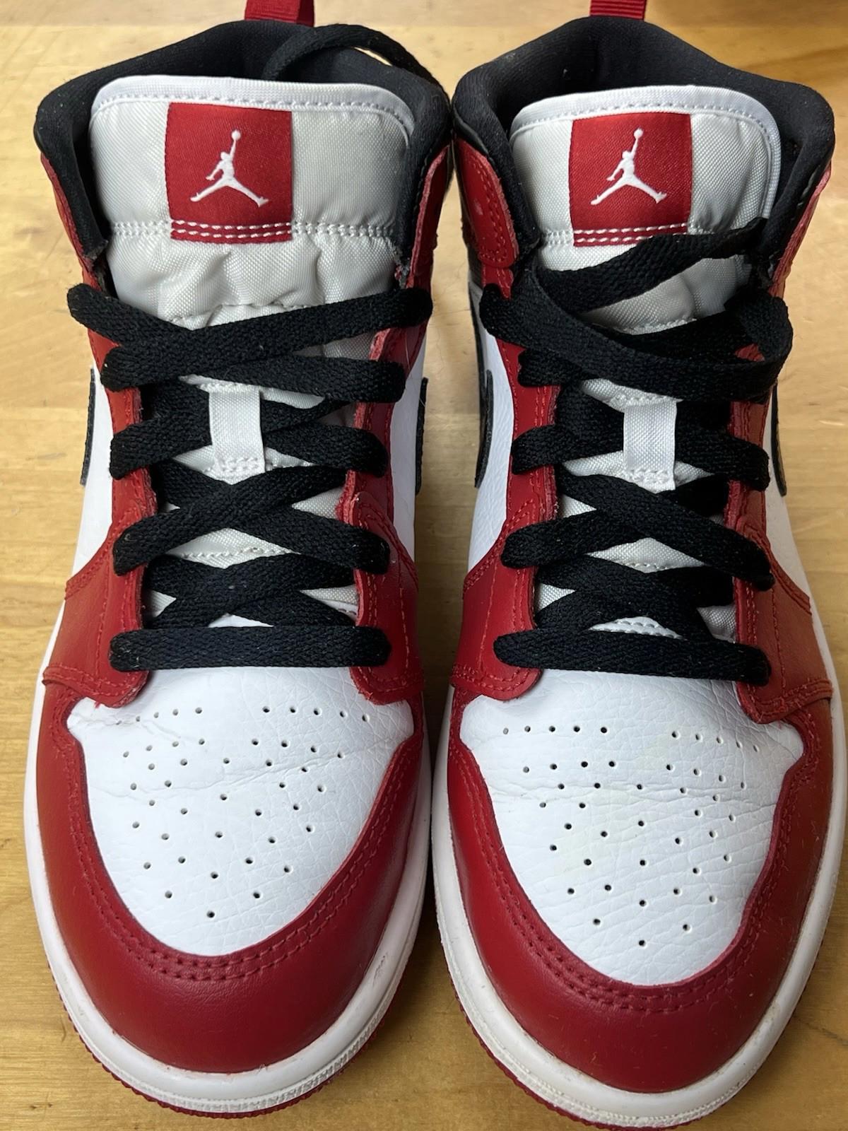 Nike Air Jordan 1 Mid SE Size 6Y Red White Black  640734-173